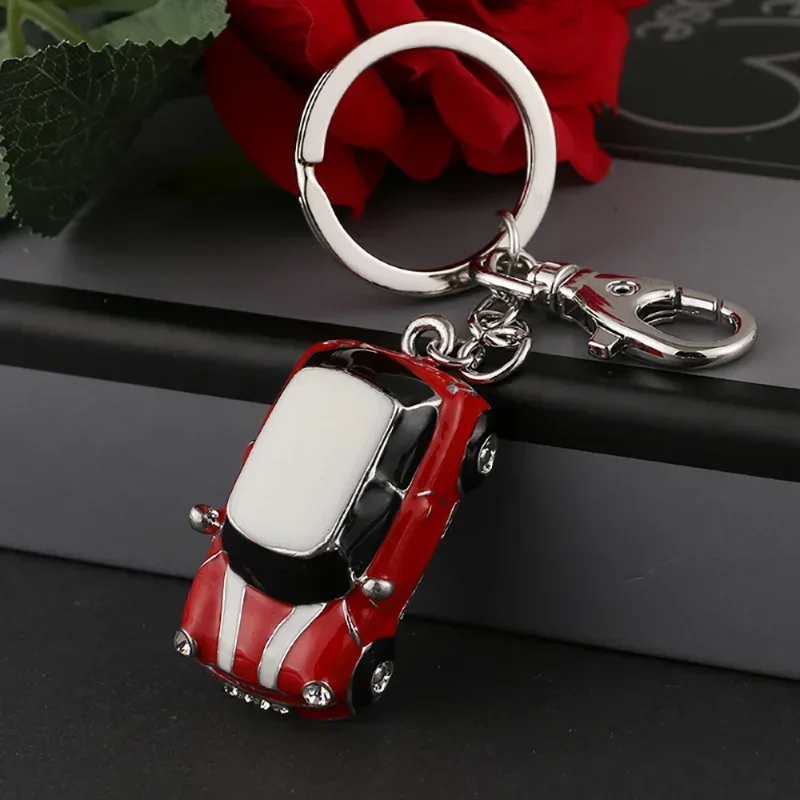 Модный брелок для ключей от автомобиля из сплава, женская сумочка с хрустальной подвеской, маленькая роскошная модель автомобильных аксессуаров Изображение 2